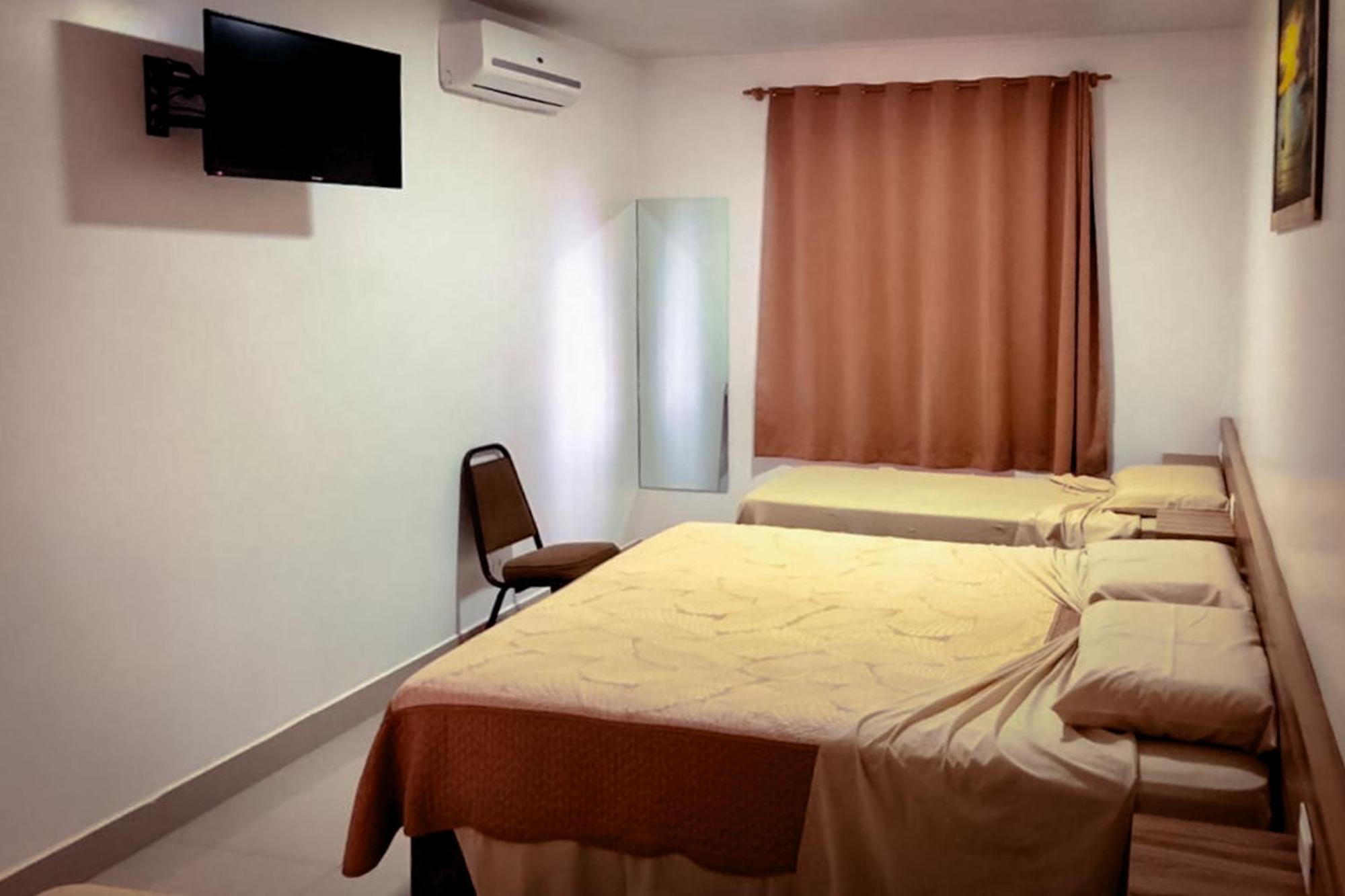 Velinn Hotel Natureza Foz Фос-ду-Іґуасу Номер фото