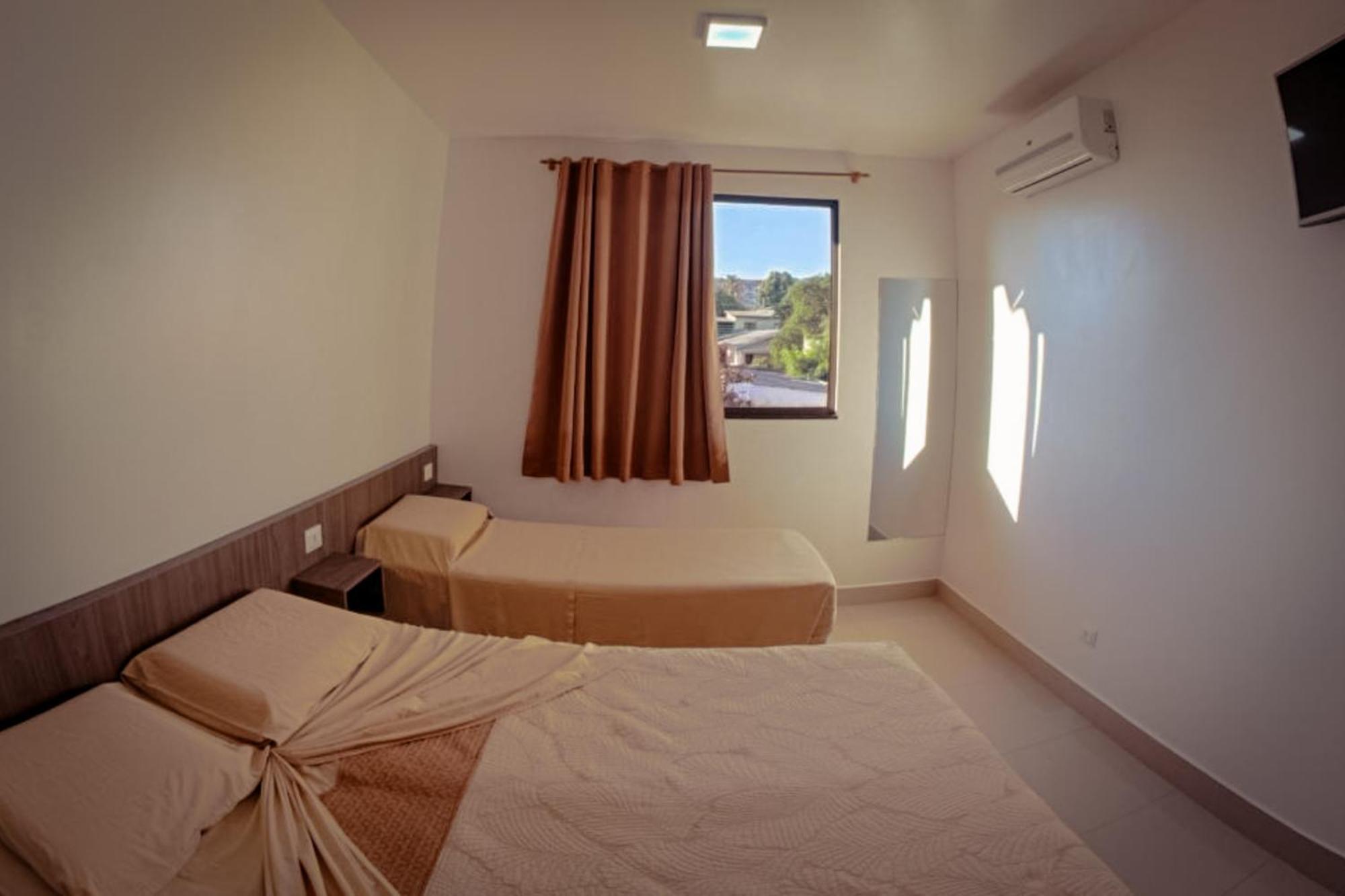 Velinn Hotel Natureza Foz Фос-ду-Іґуасу Номер фото